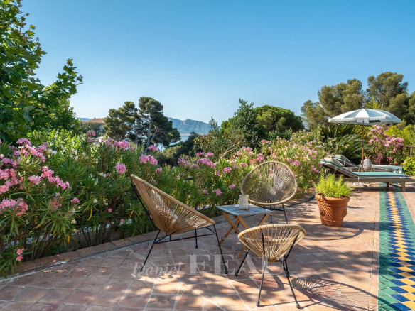Marseille 7ème – Maison familiale avec piscine