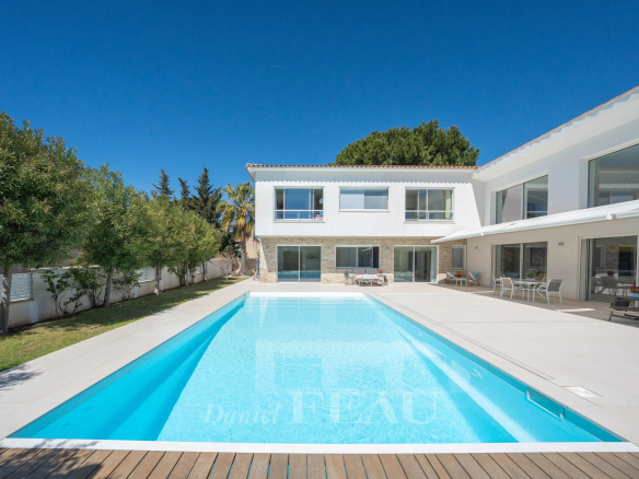 Saint-Cyr-sur-Mer – Les Lecques – Villa récente