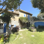 Provençal stone farmhouse