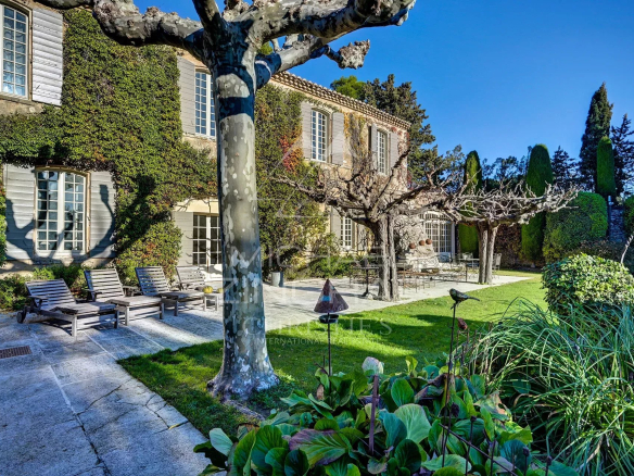 Propriété d’exception proche Maussane les Alpilles