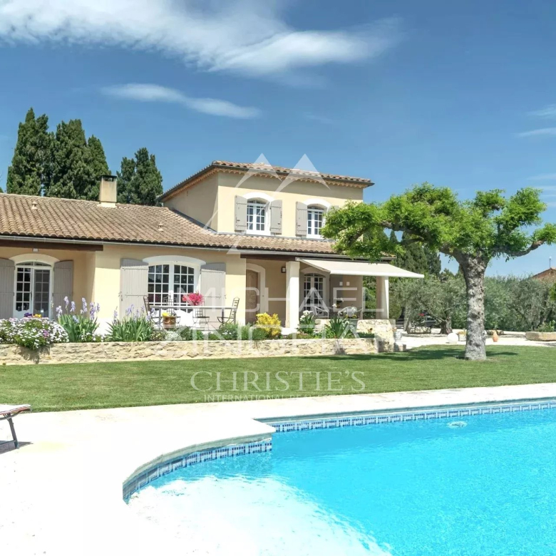 Maison 6 Pièces 198 m2
