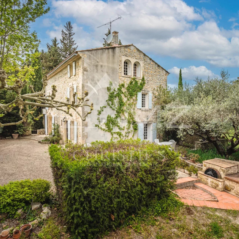 Property – La Sauzière-Saint-Jean – 600m²