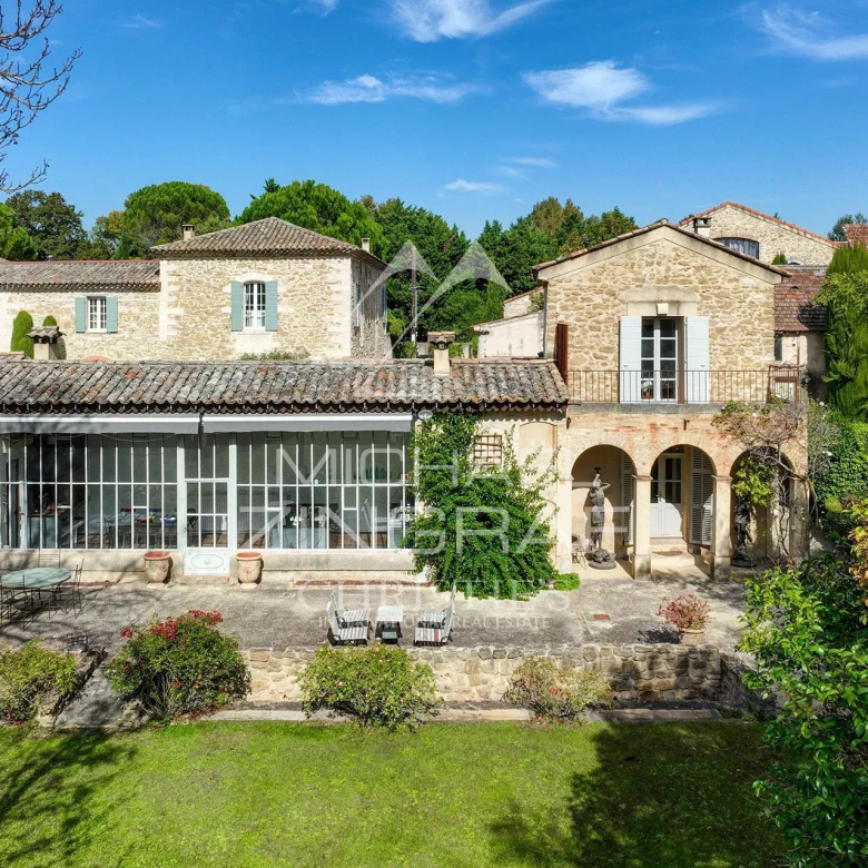 Saint-Paul de Vence – Magnificent modern Provençal