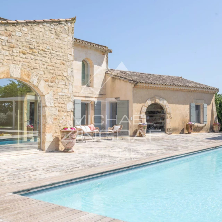 Luxury real estate photo | Charming Properties
