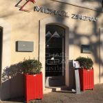 Building in the historic center of Saint Remy de Provence