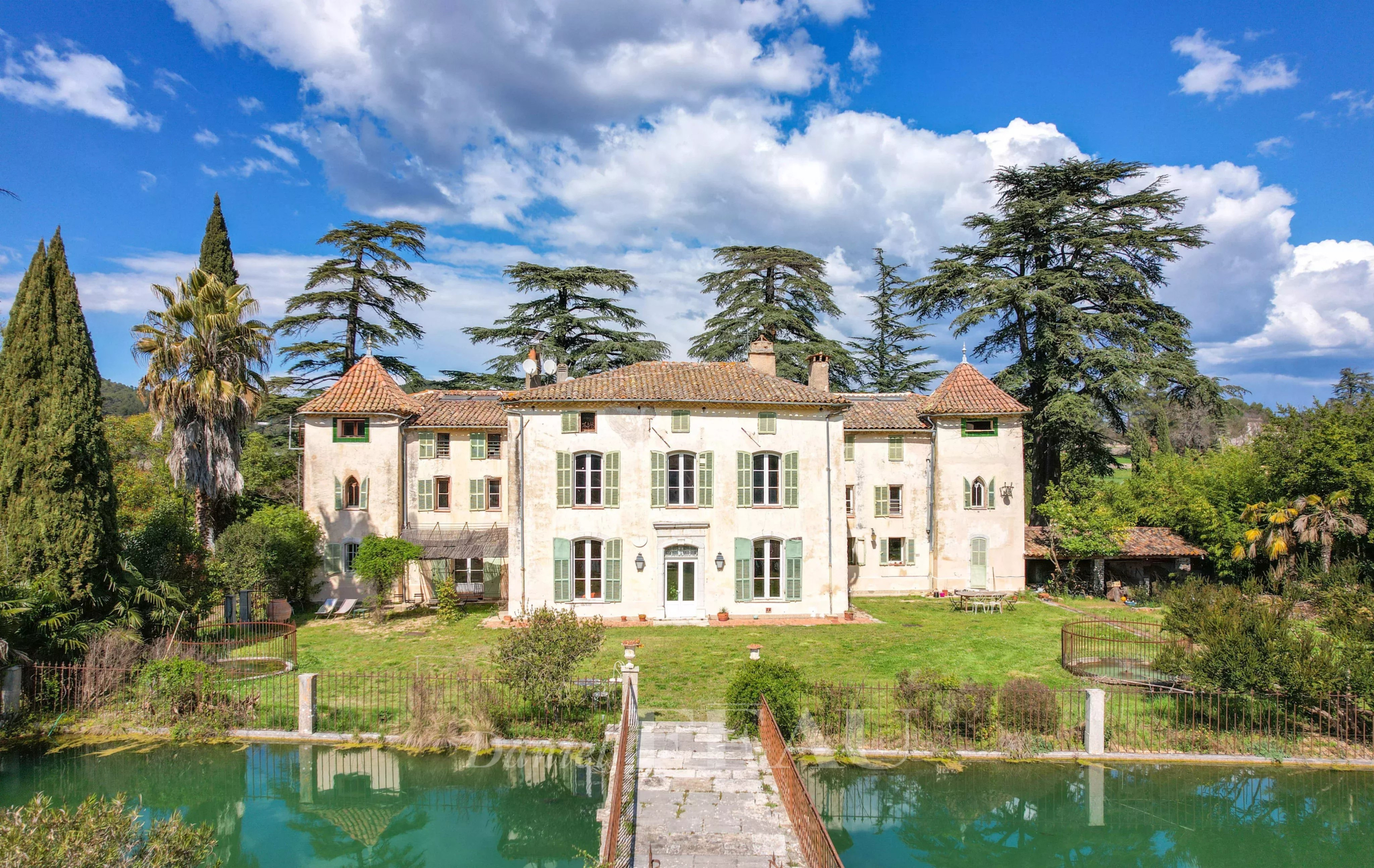 738c0b1131b511da7ae693b524912fe1_92a97263b8_4096-original