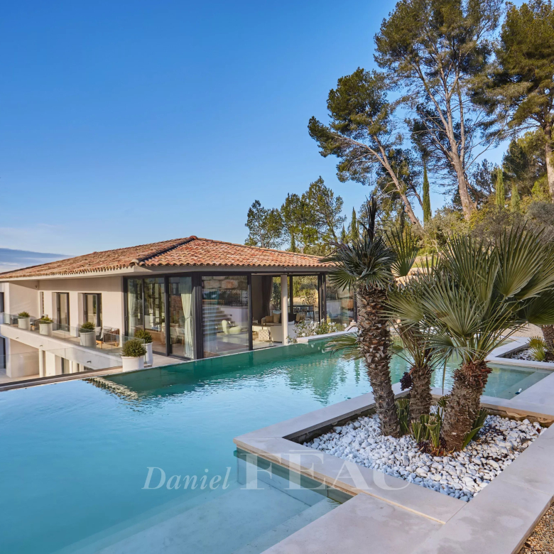 Aix en Provence – Appartement bourgeois en centre-ville