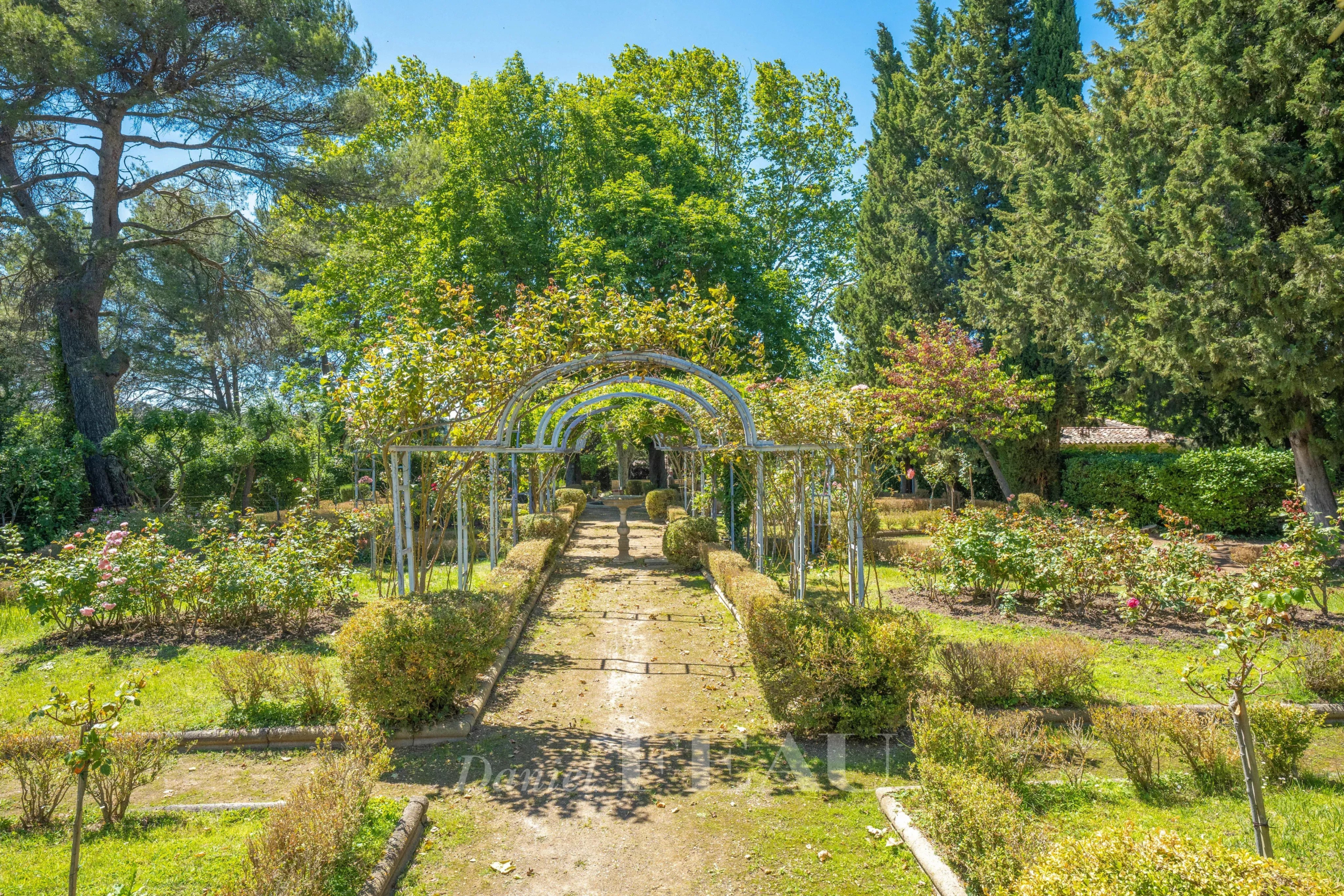 5e315e3c250c5fae3ce02211cebf3f0d_0d3b21e0a6_4096-original