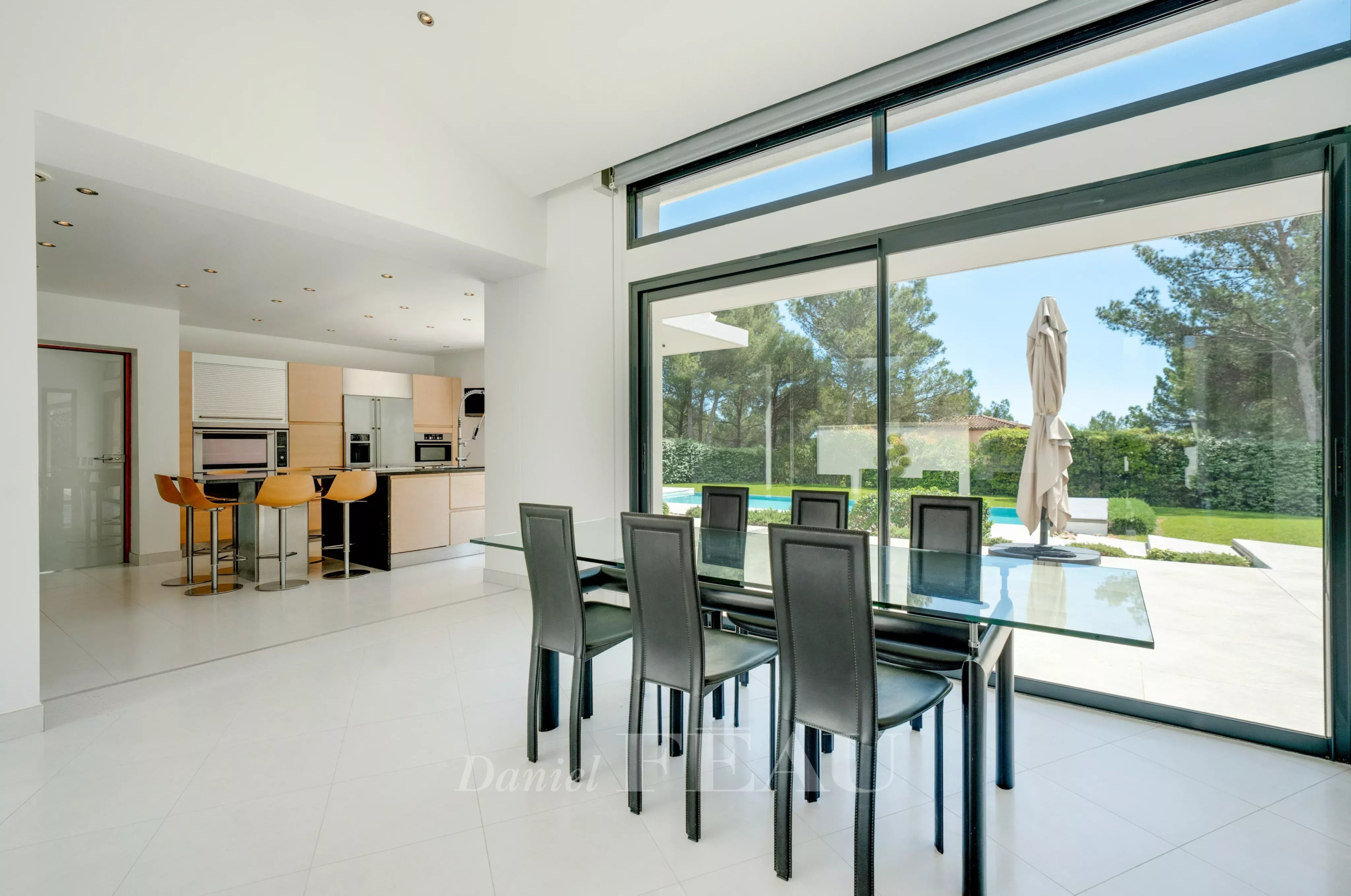 00ea33a710bace67a3843bca33e2e607_cb16876cfa_4096-original