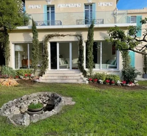 Cannes – Elégante Maison Art Déco