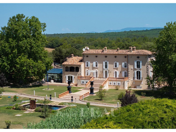 Var center - Equestrian property of character