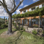 Between Aix and Luberon - Bastide of charm