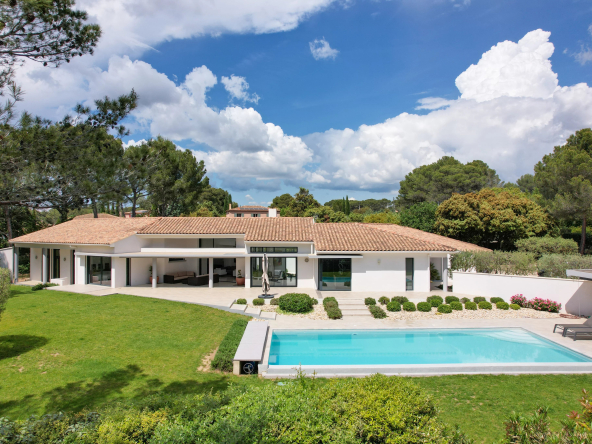 Campagne d’Aix en Provence – Maison contemporaine