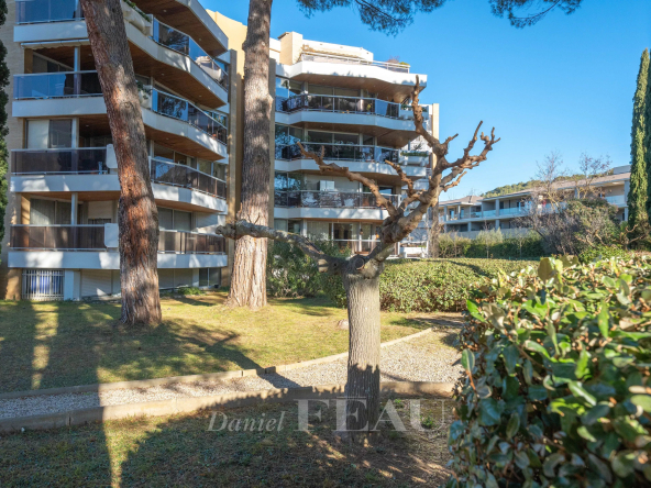 Aix-en-Provence – Apartment with terrace