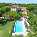 Domaine d’Exception avec piscine aux Portes de L’Isle-sur-la-Sorgue