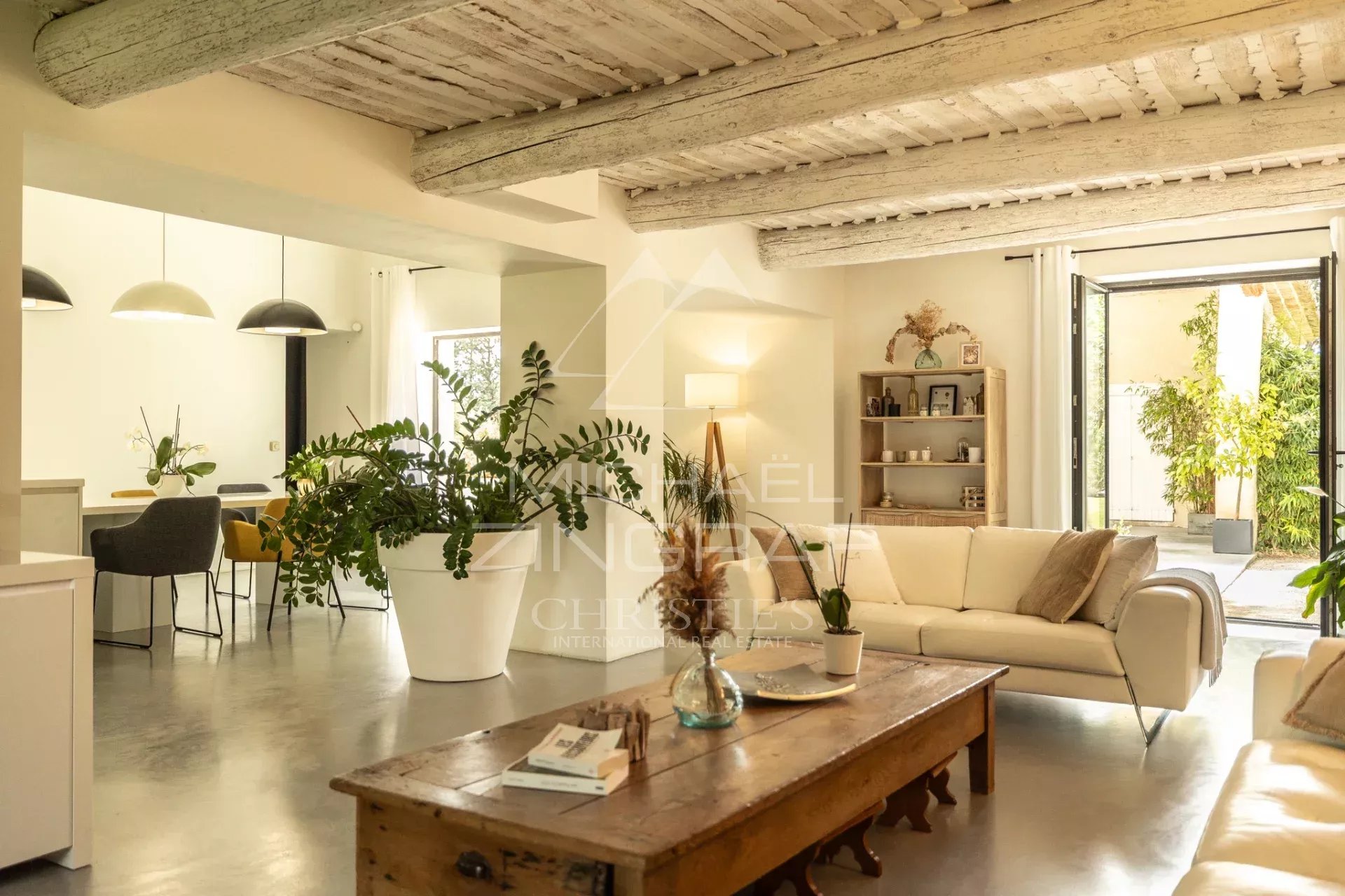 a903c0a82f659fef6e960cc1724cf66a_2d00d9320d_1920-original