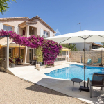 Near Nice - Charming family property 300m from the beaches