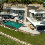 Near Saint-Paul-de-Vence-Magnificent Neuve Contemporary View Sea View