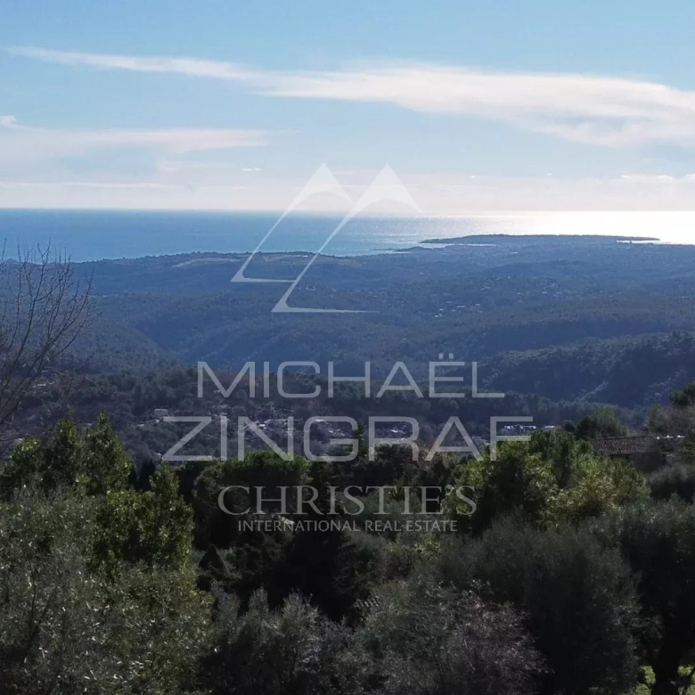 Near Saint-Paul-de-Vence-Building land with panoramic views