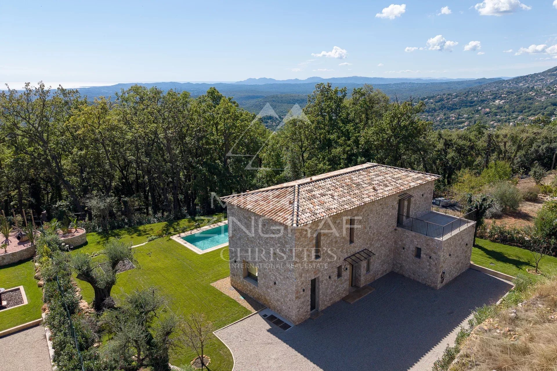 7a821d0d2dff570b80cbde6895417af8_0371616753_1920-original