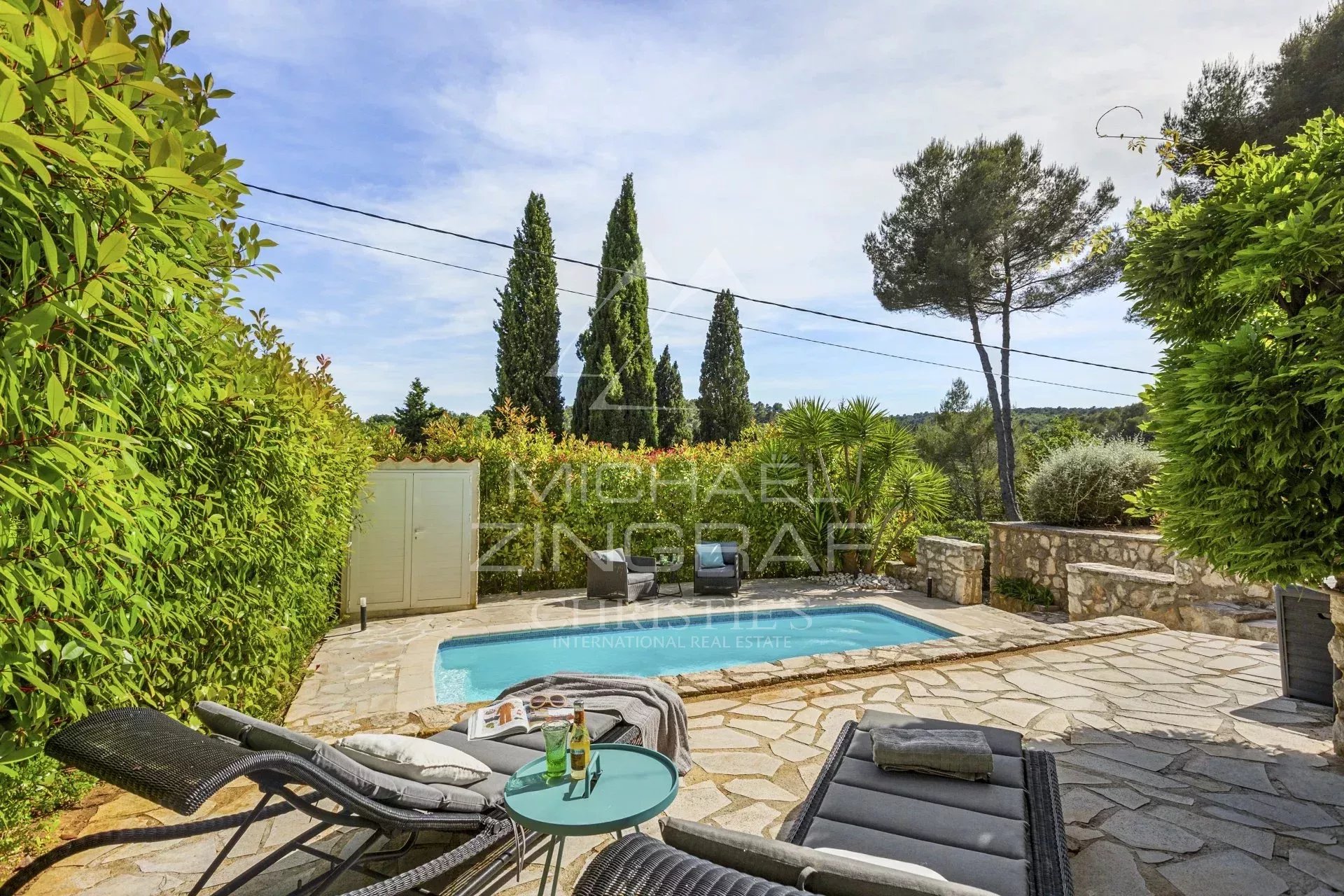 d13855bbc208f8d7c991d1a72824772c_1726084bb9_1920-original