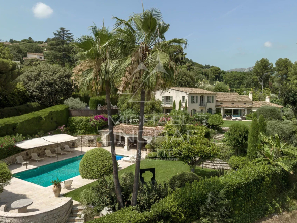 Saint-Paul-de-Vence – Magnifique propriété provençale dans domaine privé