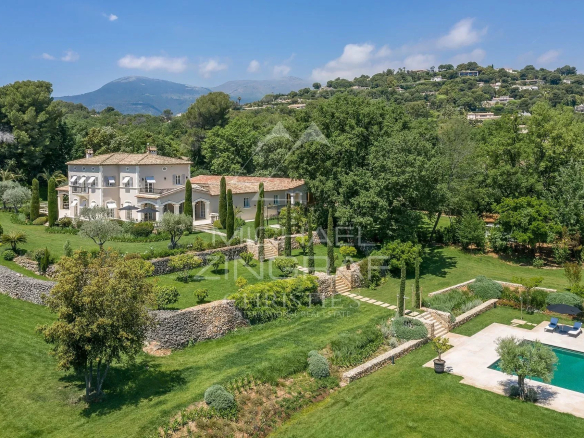 Proche Saint-Paul de Vence – Majesteuse propriété