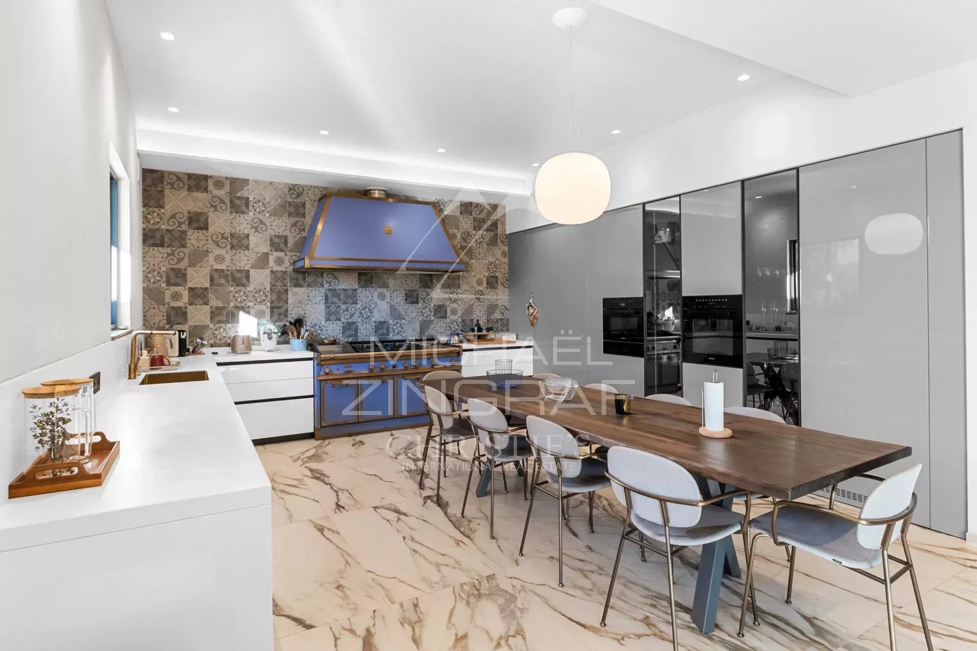 d99edf6e28b313c0edc22f2480d3cdba_fb11b27925_1920-original