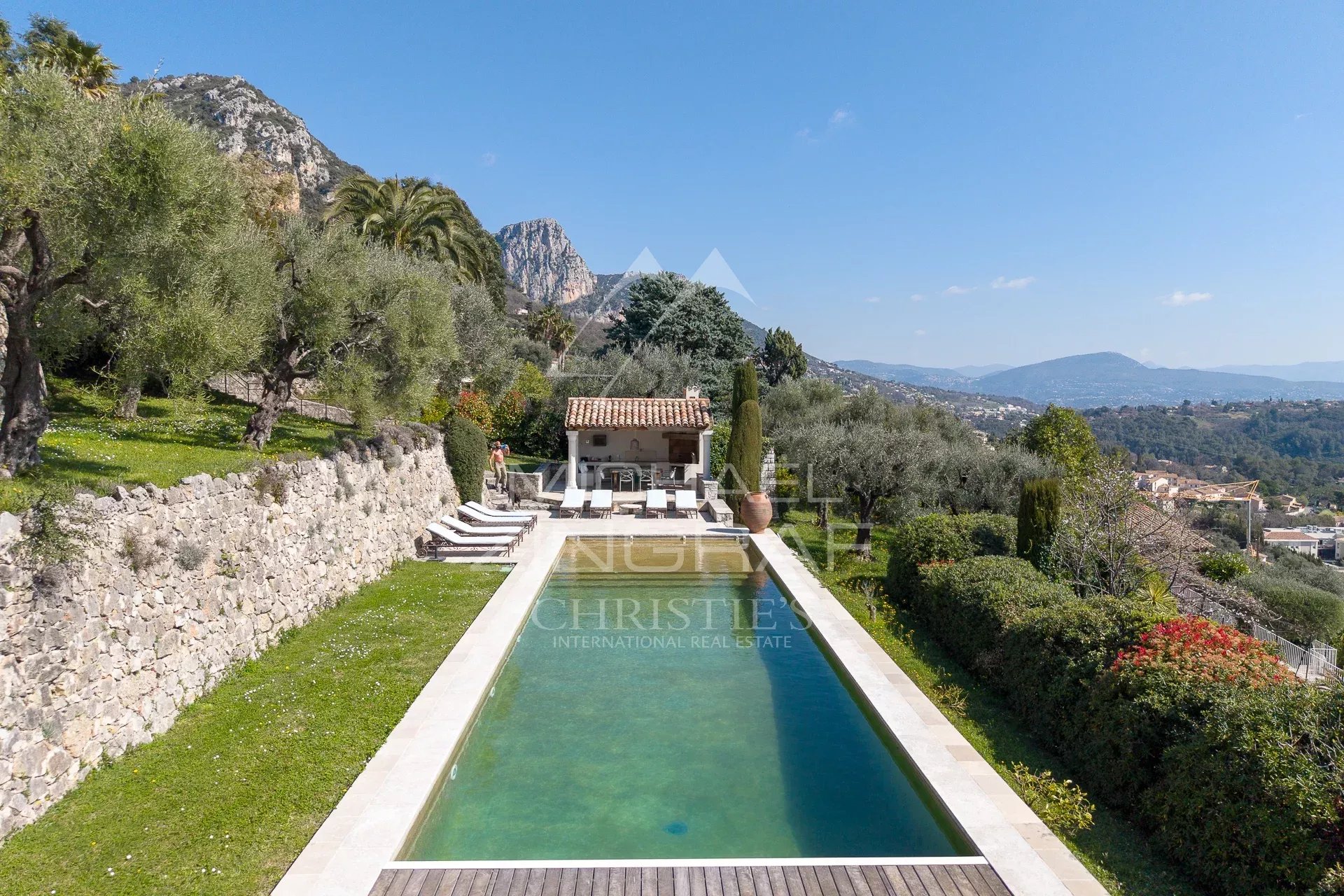 0f3f40a14437e04fd4c1e3930f34cde4_d82824a12d_1920-original