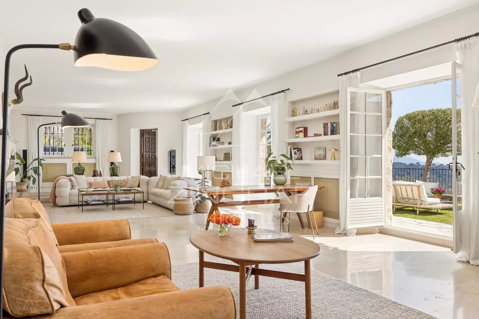 d658ee45d1f0f7a7b348df0488d67afd_06635c9424_1920-original