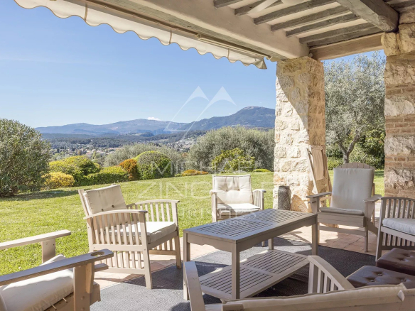 Saint-Paul de Vence – Charmante villa de plain-pied