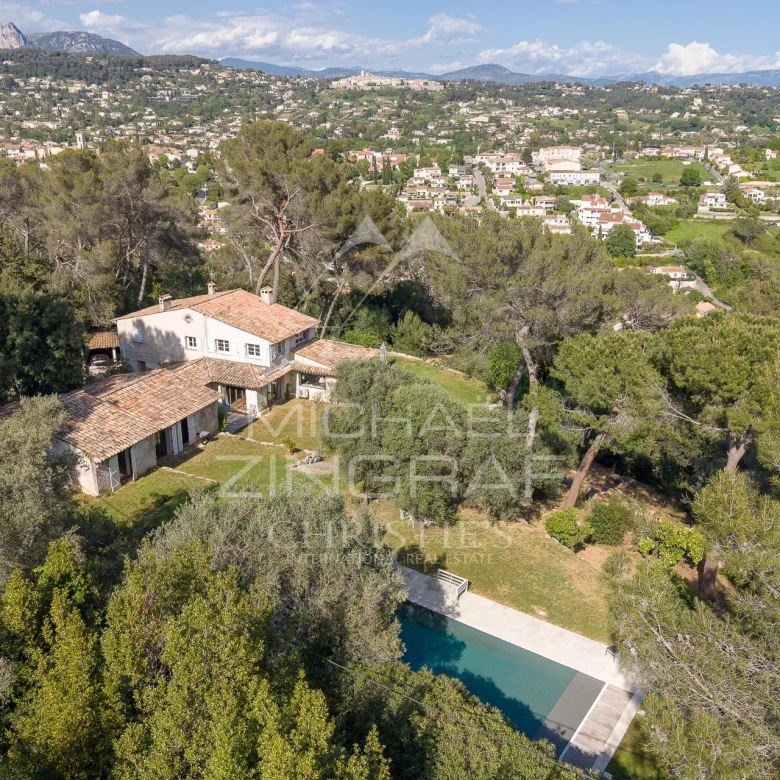 Villa d’exception avec vue mer panoramique dans le Domaine des Hauts de Saint-Paul