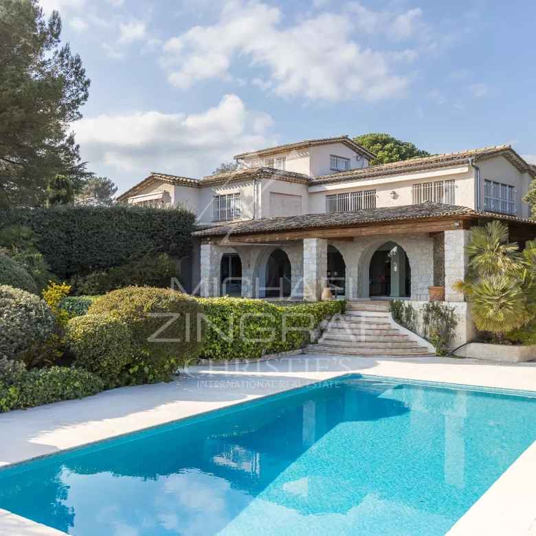 Charmante propriété provençale à pied du village de La Colle-sur-Loup