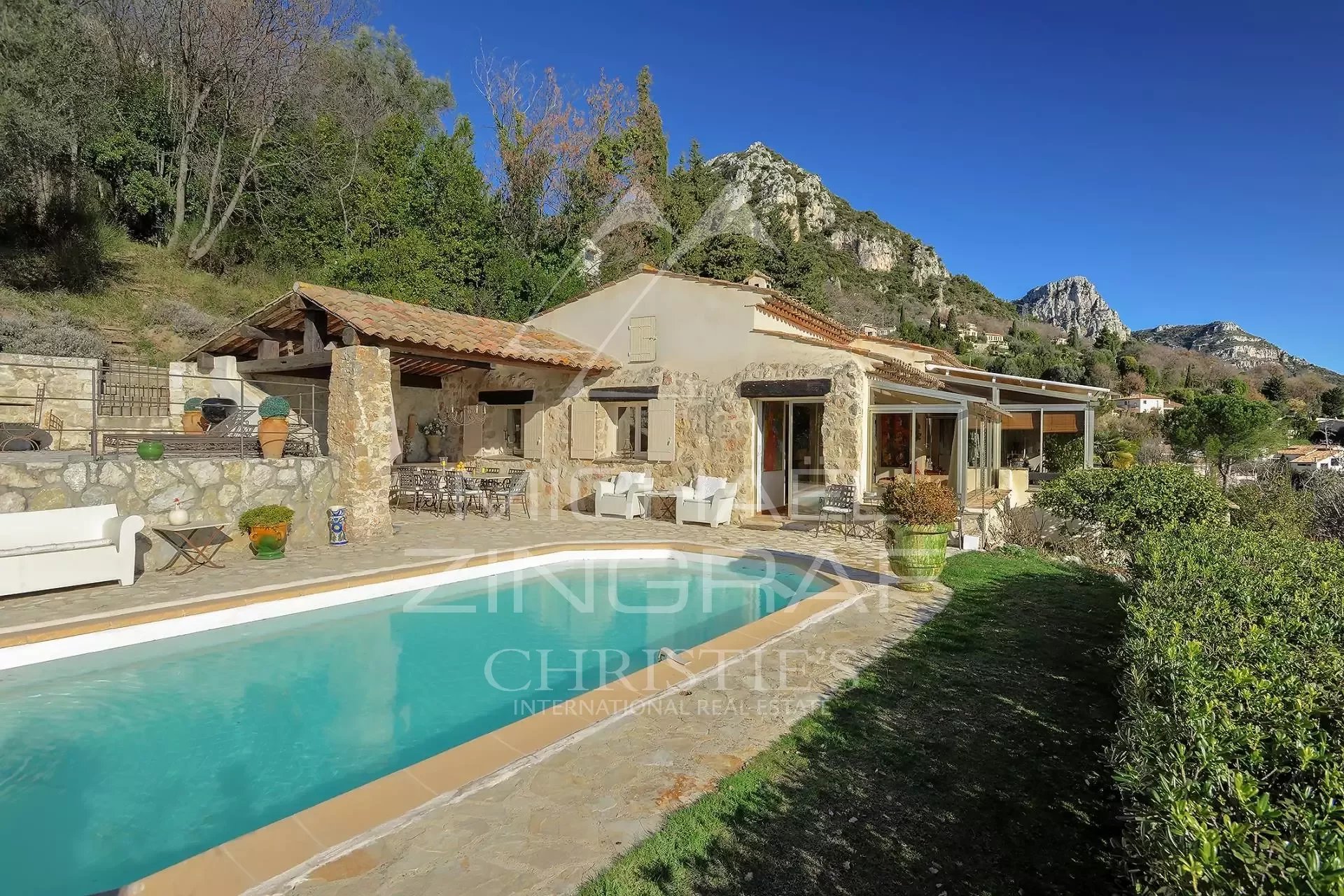 Villa with sea view in Vence Provençal villa with swimming pool and panoramic sea views in Vence
