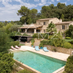 Proche Saint-Paul-de Vence – Propriété d’exception
