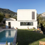 Vence / Recent modern property