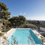 Hauts De Cagnes – Magnifique 4 pièces renové vue mer