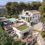 Saint-Paul-de-Vence – Somptueuse villa rénovée avec piscine