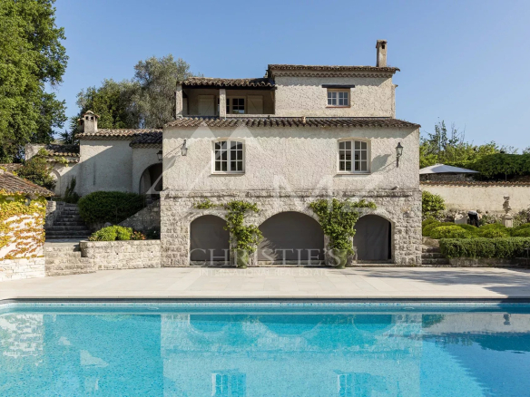 Proche Saint-Paul-de-Vence – Charmante villa provençale récemment rénovée
