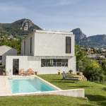 Vence / Propriété moderne récente