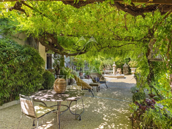 Exceptional master&#39;s house in Figanières
