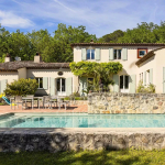 Elegant architect-designed country house with vast wooded park