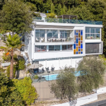 Architect-designed villa with panoramic sea views