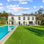HIGH POTENTIAL – PROVENCAL VILLA – SEA VIEW