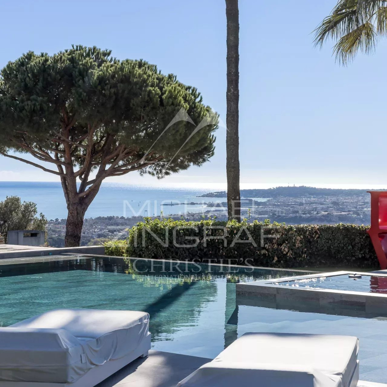 Centre-ville, à deux pas de la Place des Lices – Appartement avec studio attenant