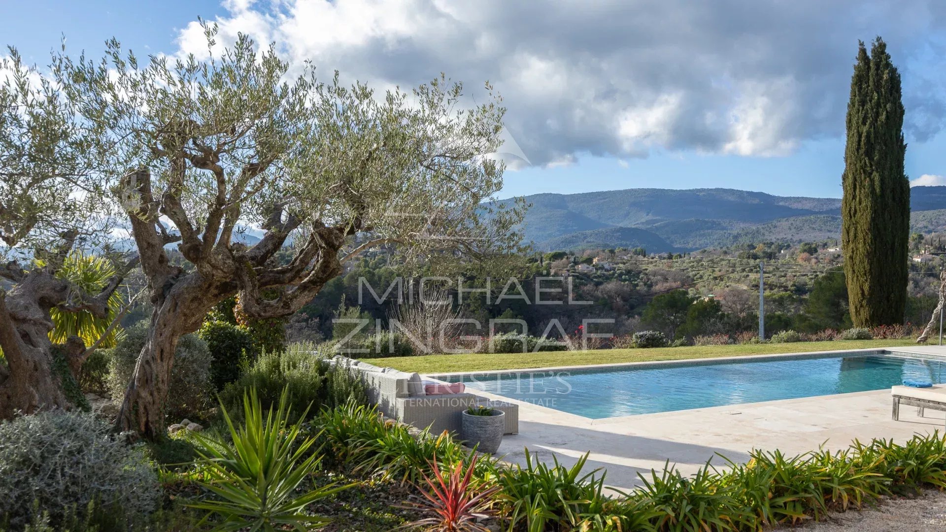 10a52359abd887eae5e26fc9737b5ff9_471c55ff2c_1920-original