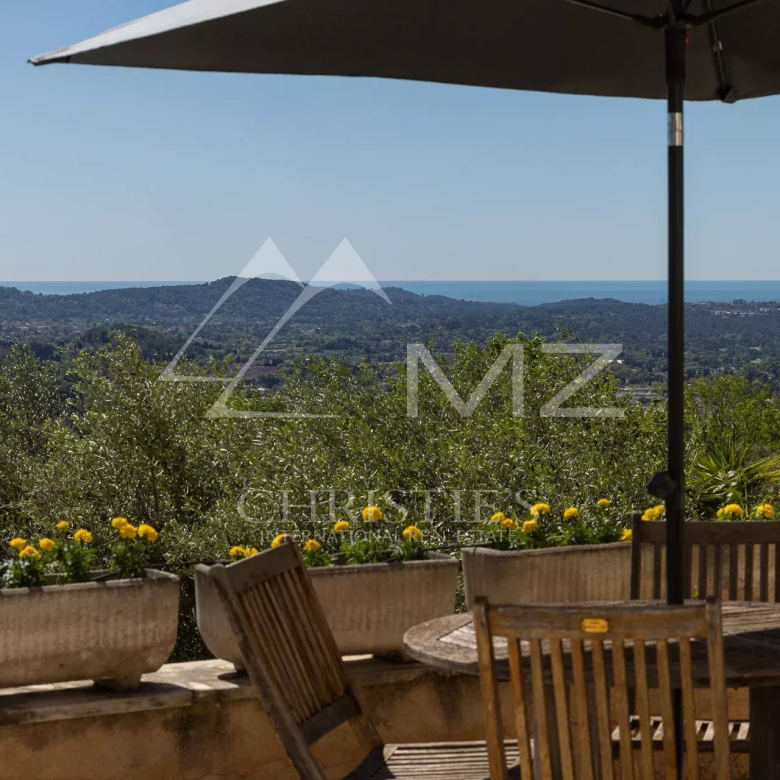 Authentique maison en pierres du 18ème