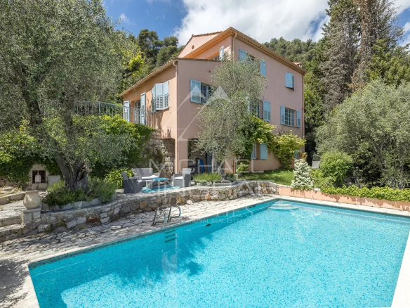 Arrière Pays cannois – Bastide avec vue mer panoramique