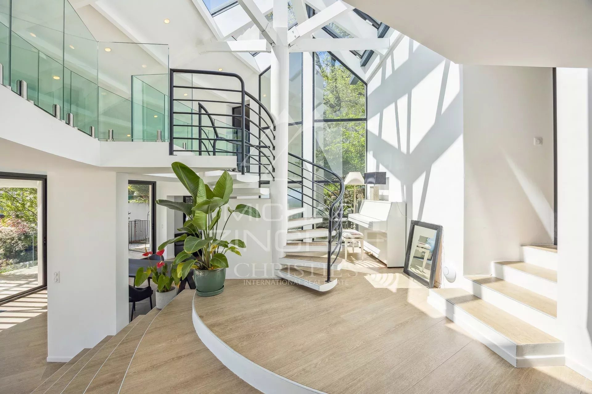 34166f83bc824b757bfb1346269a3747_26bf82fc2d_1920-original