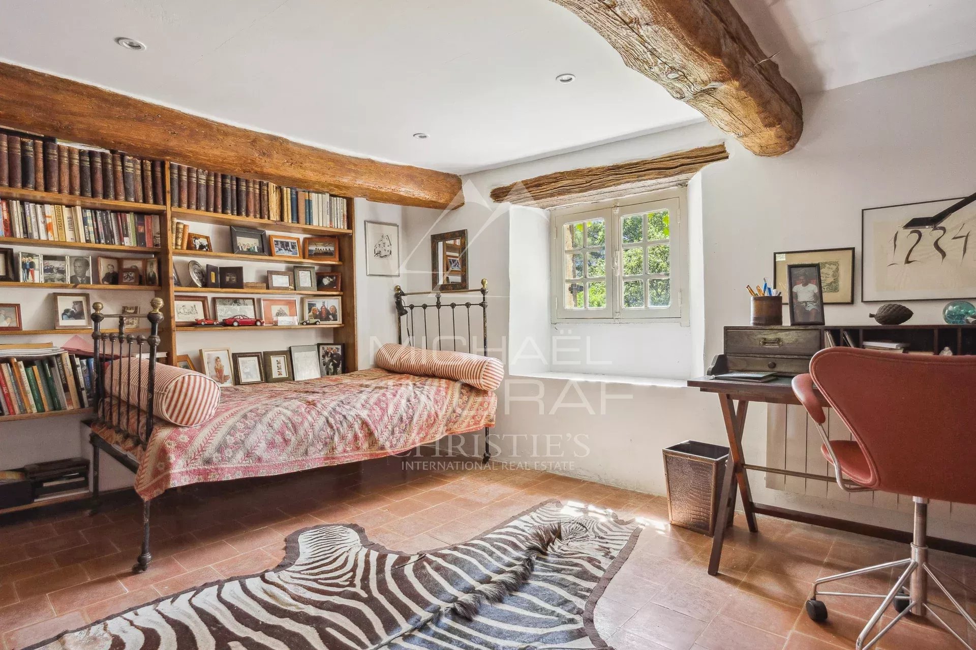 e9b3dc2b3020558b130d9701cd7ca85d_d9c49c87c5_1920-original